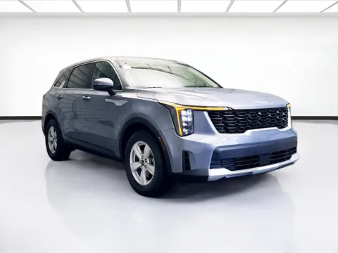 Another view of 2025 Kia Sorento LX for sale in Montclair, CA at STG Montclair