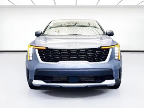 Photos of 2025 Kia Sorento LX for sale in Montclair, CA at STG Montclair