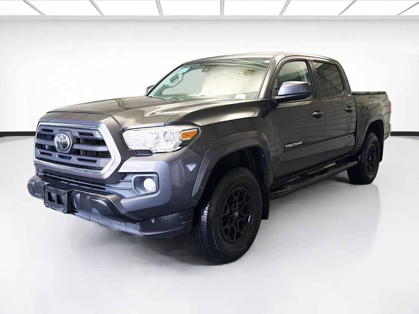 Gray 2019 Toyota Tacoma SR5 V6 for sale in Montclair, CA