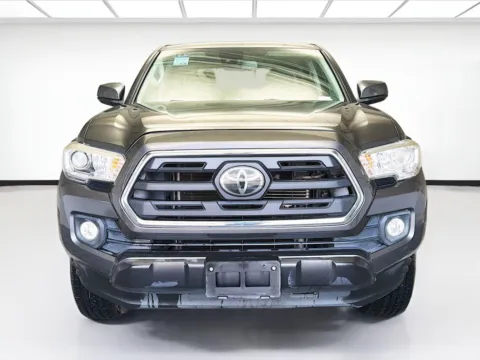 Photos of 2019 Toyota Tacoma V6 for sale in Montclair, CA at STG Montclair