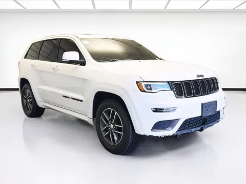 Another view of 2019 Jeep Grand Cherokee High Altitude for sale in Montclair, CA at STG Montclair