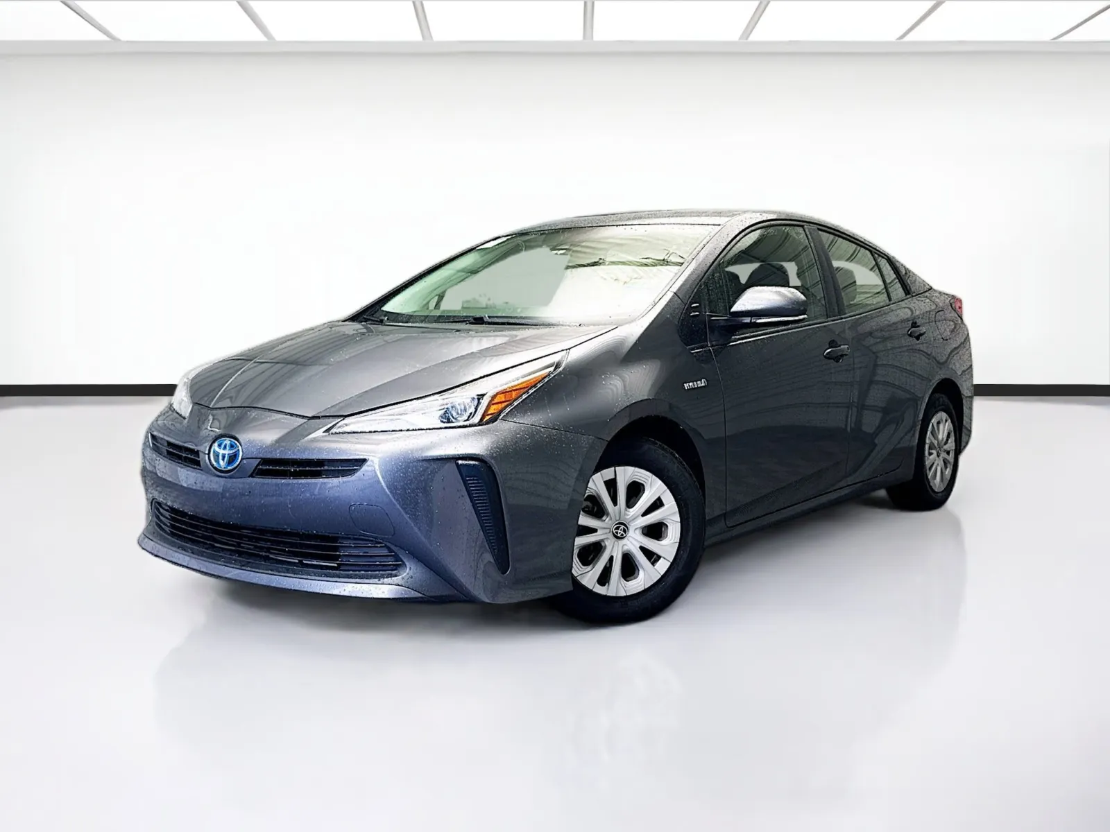 Gray 2022 Toyota Prius L for sale in Montclair, CA