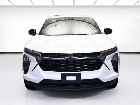 Photos of 2025 Chevrolet Trax 1RS for sale in Montclair, CA at STG Montclair