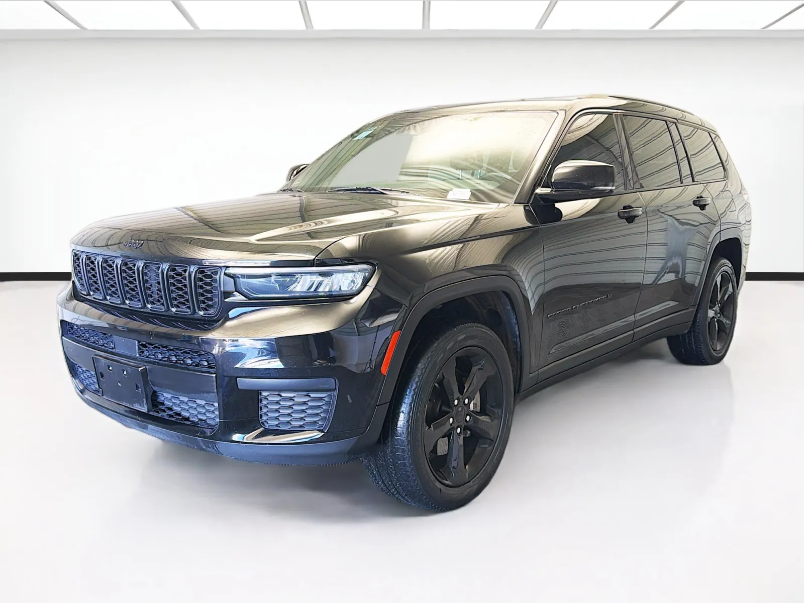 Black 2021 Jeep Grand Cherokee L Altitude for sale in Montclair, CA