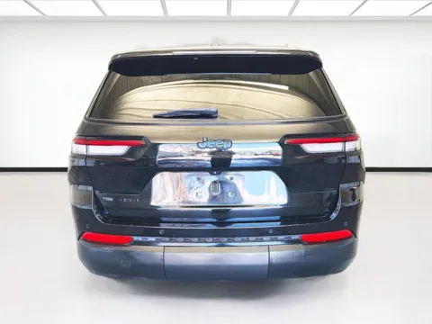 More photos of 2021 Jeep Grand Cherokee L Altitude at STG Montclair, CA