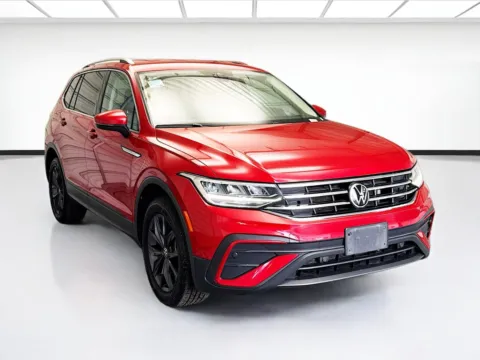 Another view of 2022 Volkswagen Tiguan 2.0T SE for sale in Montclair, CA at STG Montclair