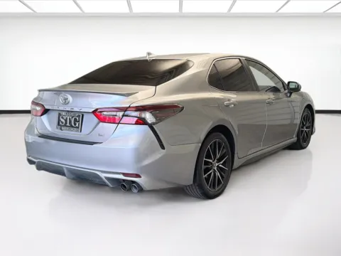 More photos of 2022 Toyota Camry SE at STG Montclair, CA