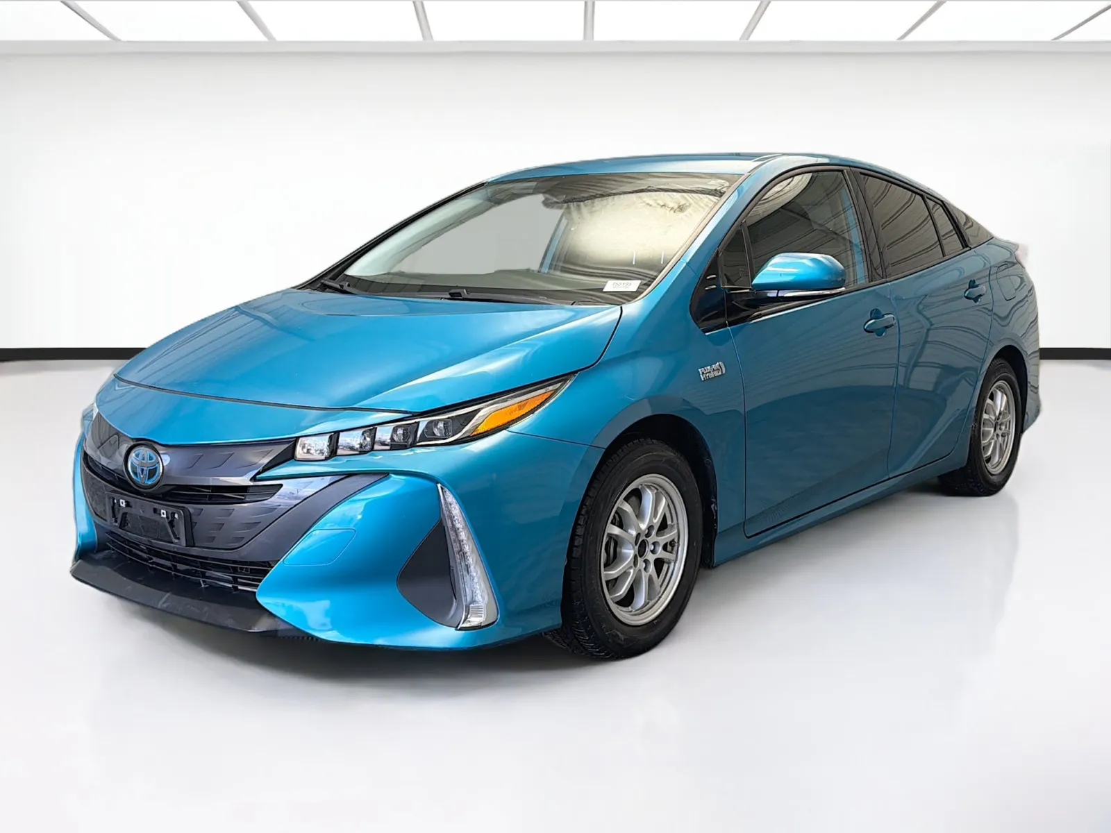 Blue 2020 Toyota Prius Prime LE for sale in Montclair, CA
