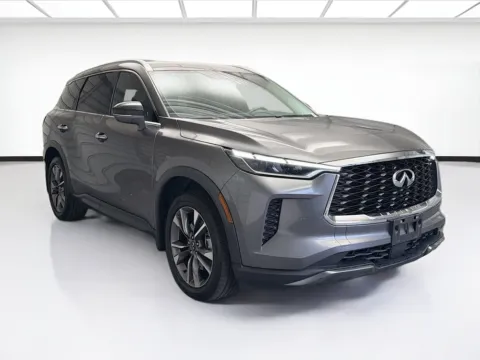 Another view of 2022 INFINITI QX60 LUXE for sale in Montclair, CA at STG Montclair