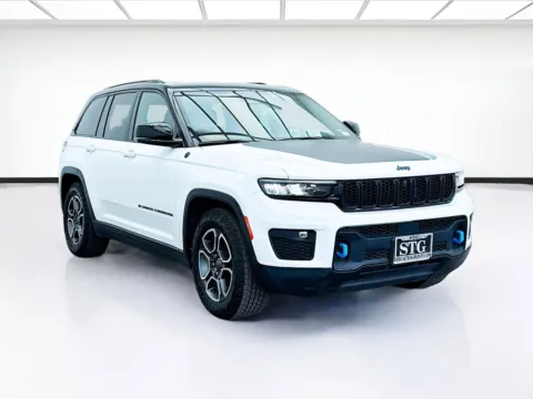 Another view of 2022 Jeep Grand Cherokee Trailhawk 4xe for sale in Montclair, CA at STG Montclair