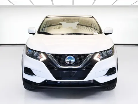 More photos of 2022 Nissan Rogue Sport S at STG Montclair, CA