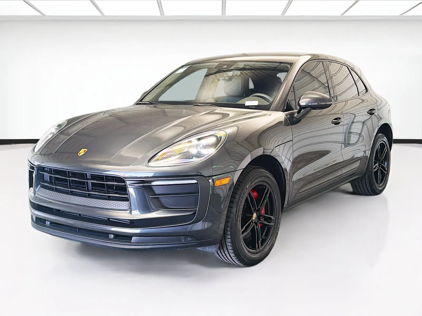 2022 Porsche Macan