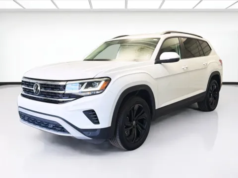 White 2023 Volkswagen Atlas 3.6L V6 SE w/Technology for sale in Montclair, CA