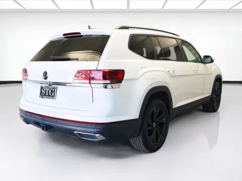 More photos of 2023 Volkswagen Atlas 3.6L V6 SE w/Technology at STG Montclair, CA