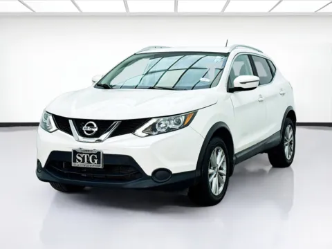 White 2017 Nissan Rogue Sport SV for sale in Montclair, CA