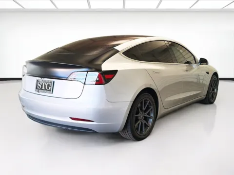 More photos of 2018 Tesla Model 3 Long Range at STG Montclair, CA