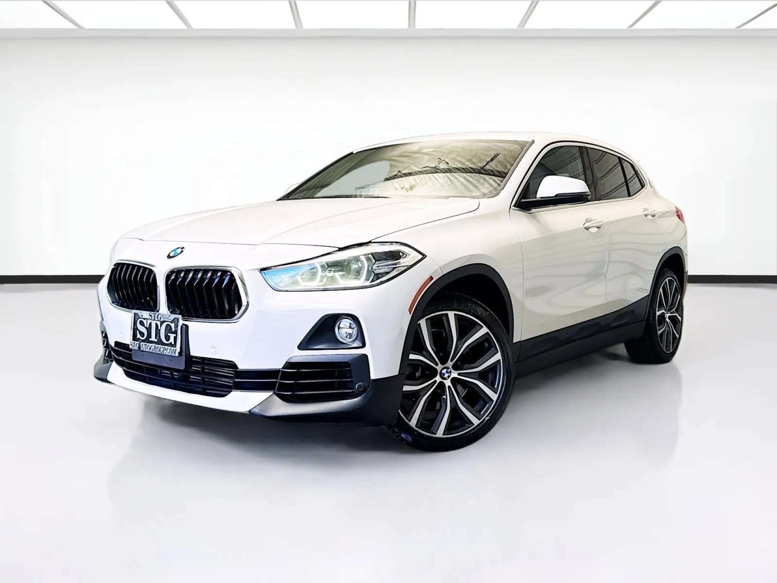 White 2020 BMW X2 sDrive28i for sale in Montclair, CA