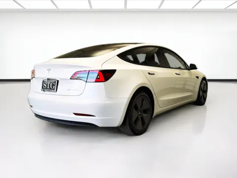 More photos of 2021 Tesla Model 3 Long Range at STG Montclair, CA