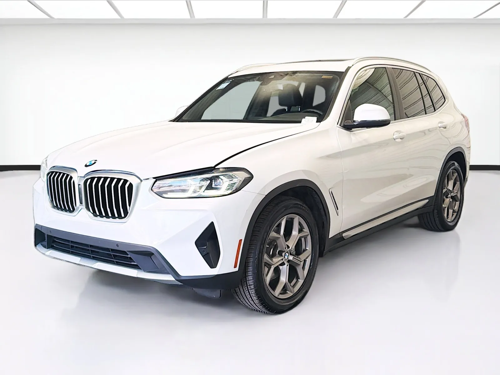 White 2024 BMW X3 sDrive30i for sale in Montclair, CA