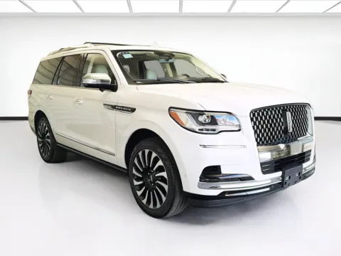 Another view of 2023 Lincoln Navigator Black Label for sale in Montclair, CA at STG Montclair
