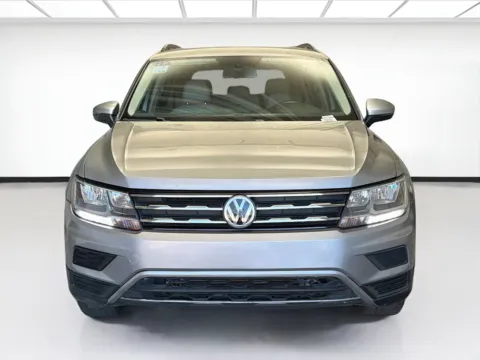 Photos of 2020 Volkswagen Tiguan 2.0T SE for sale in Montclair, CA at STG Montclair