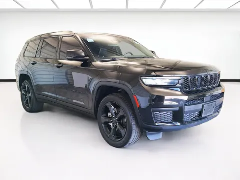 Another view of 2022 Jeep Grand Cherokee L Altitude for sale in Montclair, CA at STG Montclair