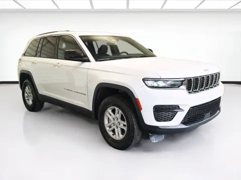 Another view of 2025 Jeep Grand Cherokee Laredo for sale in Montclair, CA at STG Montclair