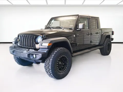 Black 2020 Jeep Gladiator Sport for sale in Montclair, CA