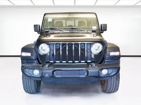 Photos of 2020 Jeep Gladiator Sport for sale in Montclair, CA at STG Montclair