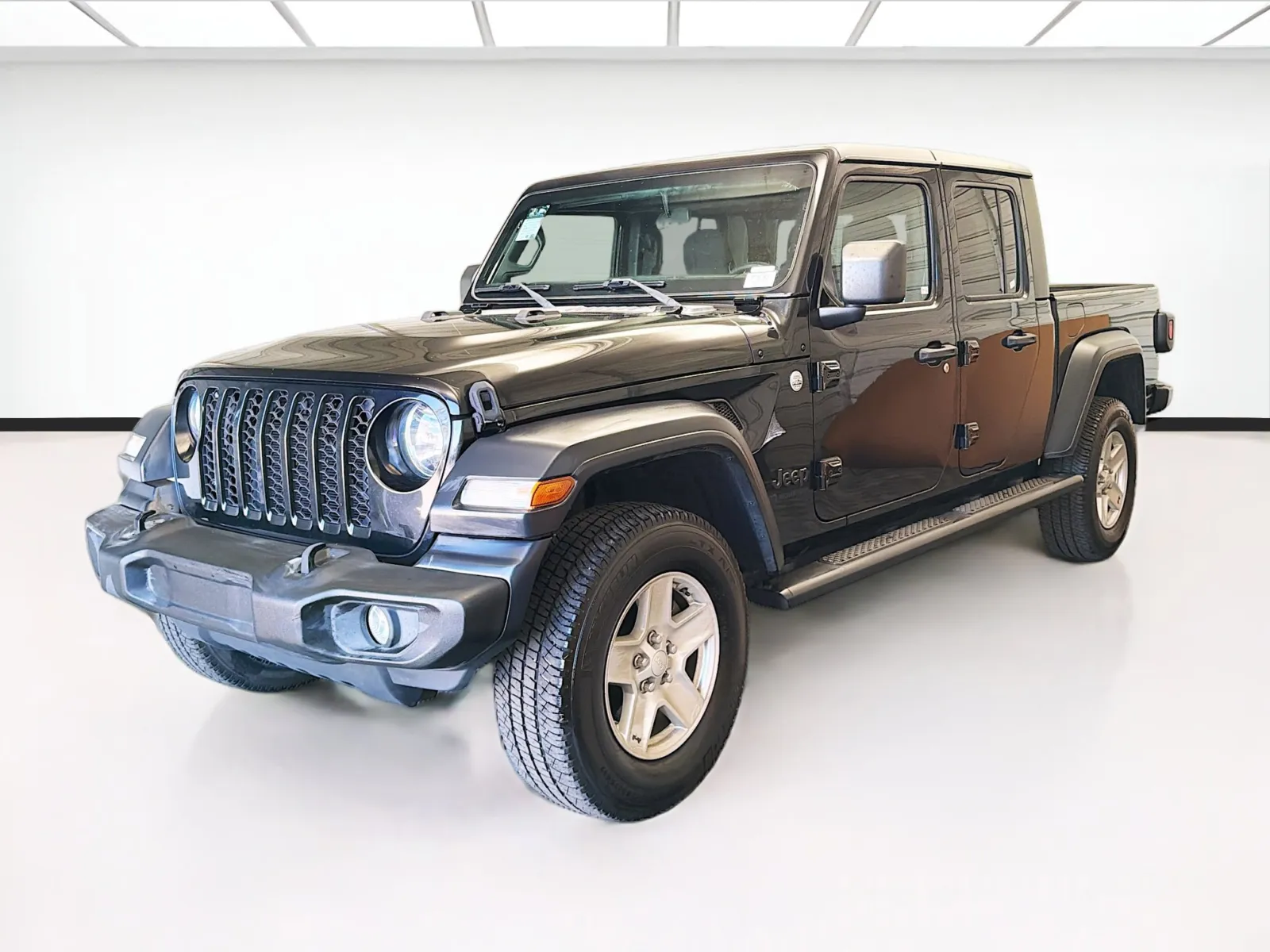 Black 2020 Jeep Gladiator Sport for sale in Montclair, CA