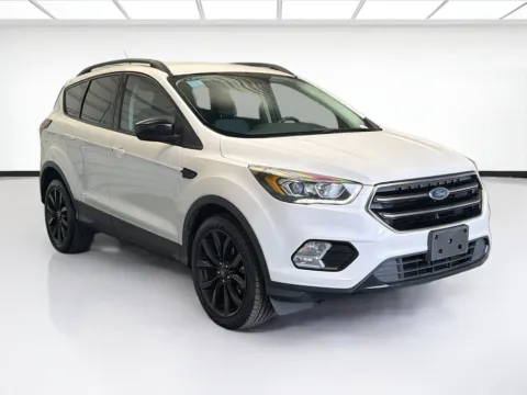 Another view of 2019 Ford Escape SE for sale in Montclair, CA at STG Montclair
