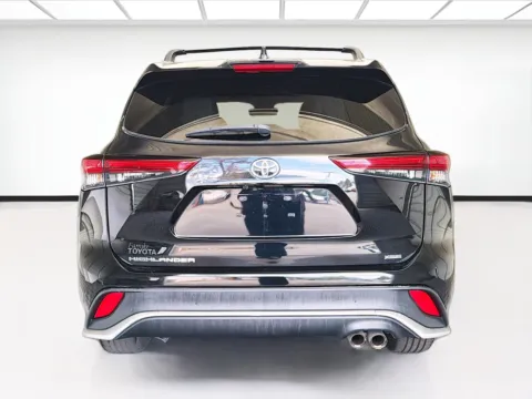 More photos of 2021 Toyota Highlander XSE at STG Montclair, CA