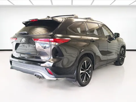 More photos of 2021 Toyota Highlander XSE at STG Montclair, CA