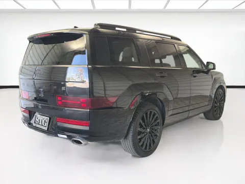 More photos of 2025 Hyundai Santa Fe Calligraphy at STG Montclair, CA