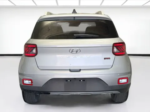 More photos of 2021 Hyundai Venue SEL at STG Montclair, CA