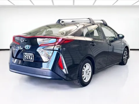 More photos of 2022 Toyota Prius Prime LE at STG Montclair, CA