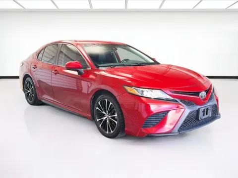 Another view of 2019 Toyota Camry SE for sale in Montclair, CA at STG Montclair