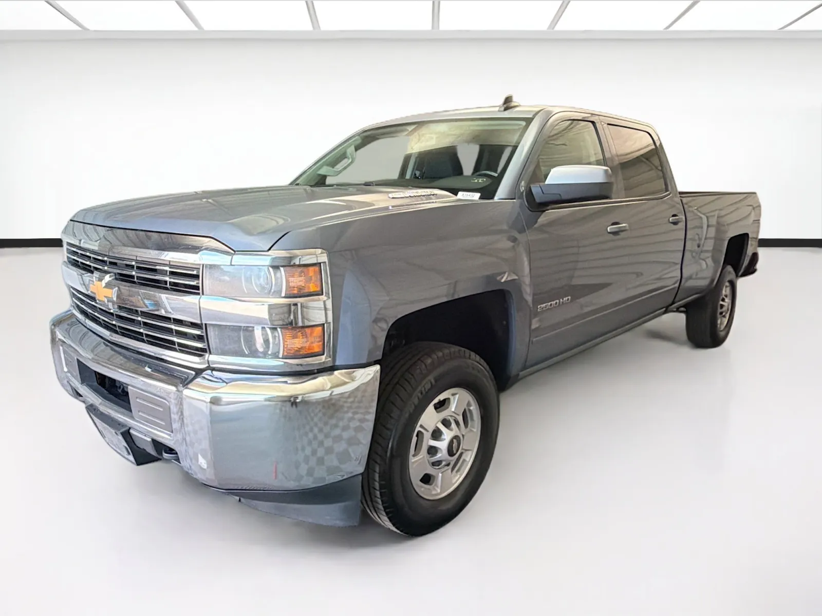 Gray 2016 Chevrolet Silverado 2500HD LT for sale in Montclair, CA
