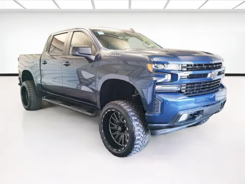 Another view of 2020 Chevrolet Silverado 1500 RST for sale in Montclair, CA at STG Montclair