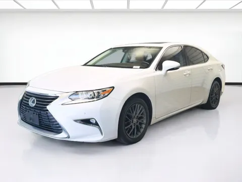White 2018 Lexus ES 350 for sale in Montclair, CA
