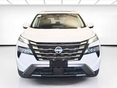 Photos of 2024 Nissan Rogue SL for sale in Montclair, CA at STG Montclair