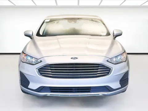 Photos of 2019 Ford Fusion SE for sale in Montclair, CA at STG Montclair