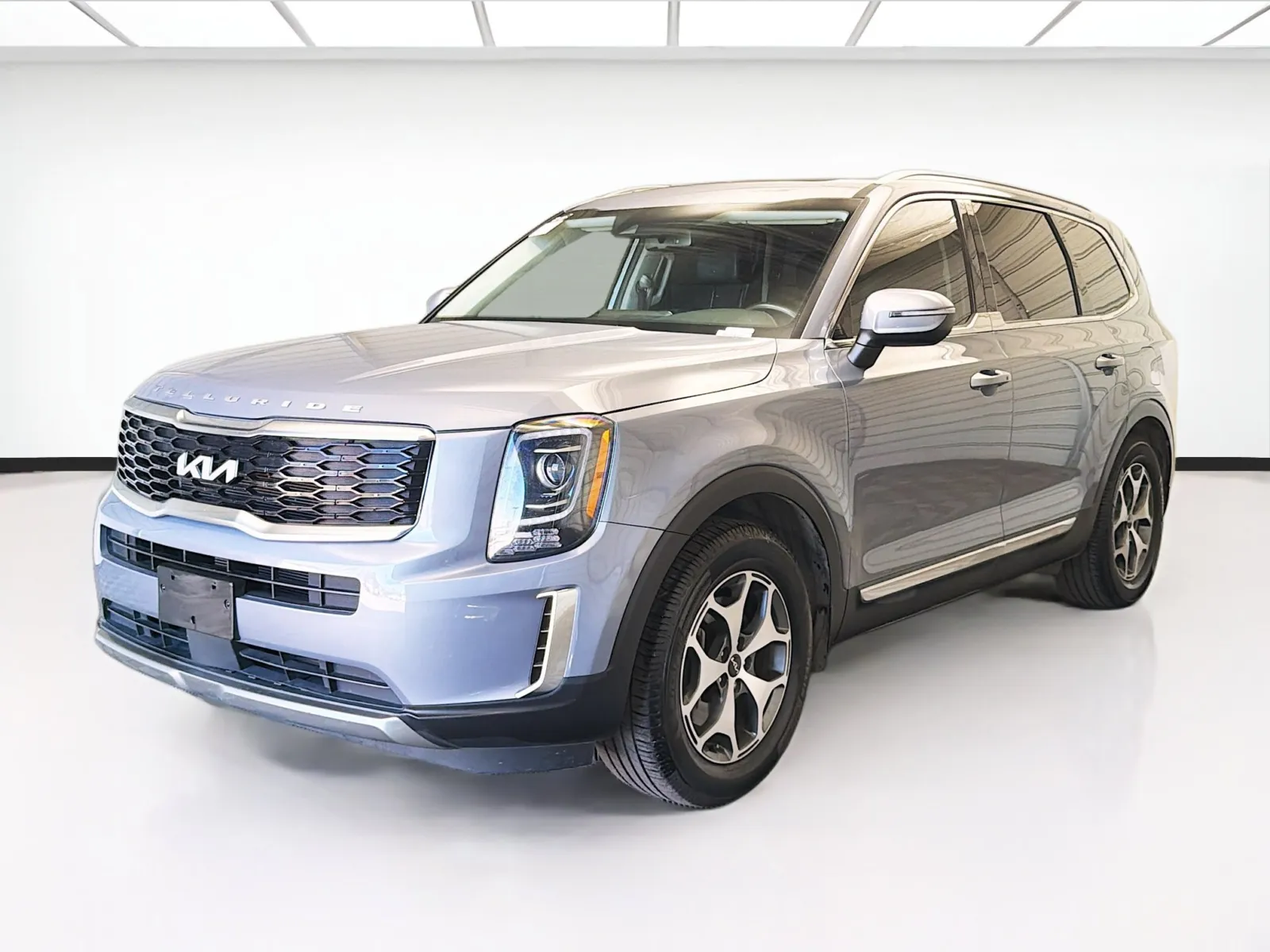 Silver 2022 Kia Telluride EX for sale in Montclair, CA