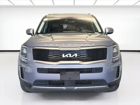 Photos of 2022 Kia Telluride EX for sale in Montclair, CA at STG Montclair