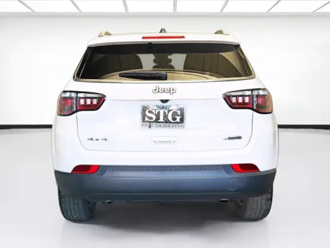 More photos of 2024 Jeep Compass Latitude at STG Montclair, CA