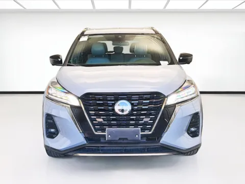 Photos of 2023 Nissan Kicks SR for sale in Montclair, CA at STG Montclair