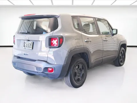 More photos of 2022 Jeep Renegade Sport at STG Montclair, CA