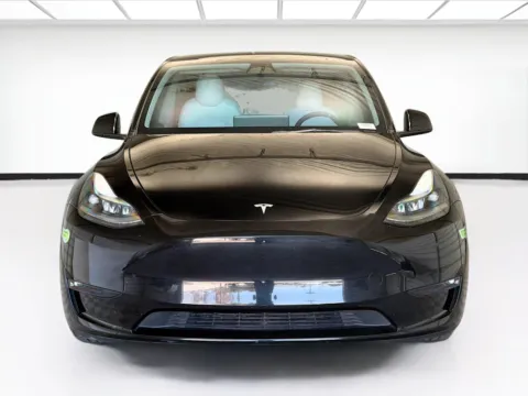Photos of 2023 Tesla Model Y Performance for sale in Montclair, CA at STG Montclair