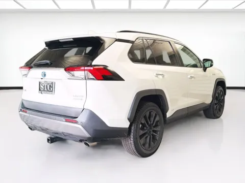More photos of 2020 Toyota RAV4 Hybrid Limited at STG Montclair, CA