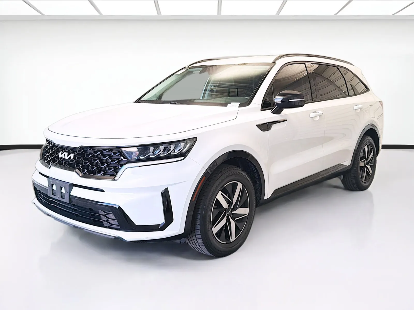 White 2023 Kia Sorento S for sale in Montclair, CA